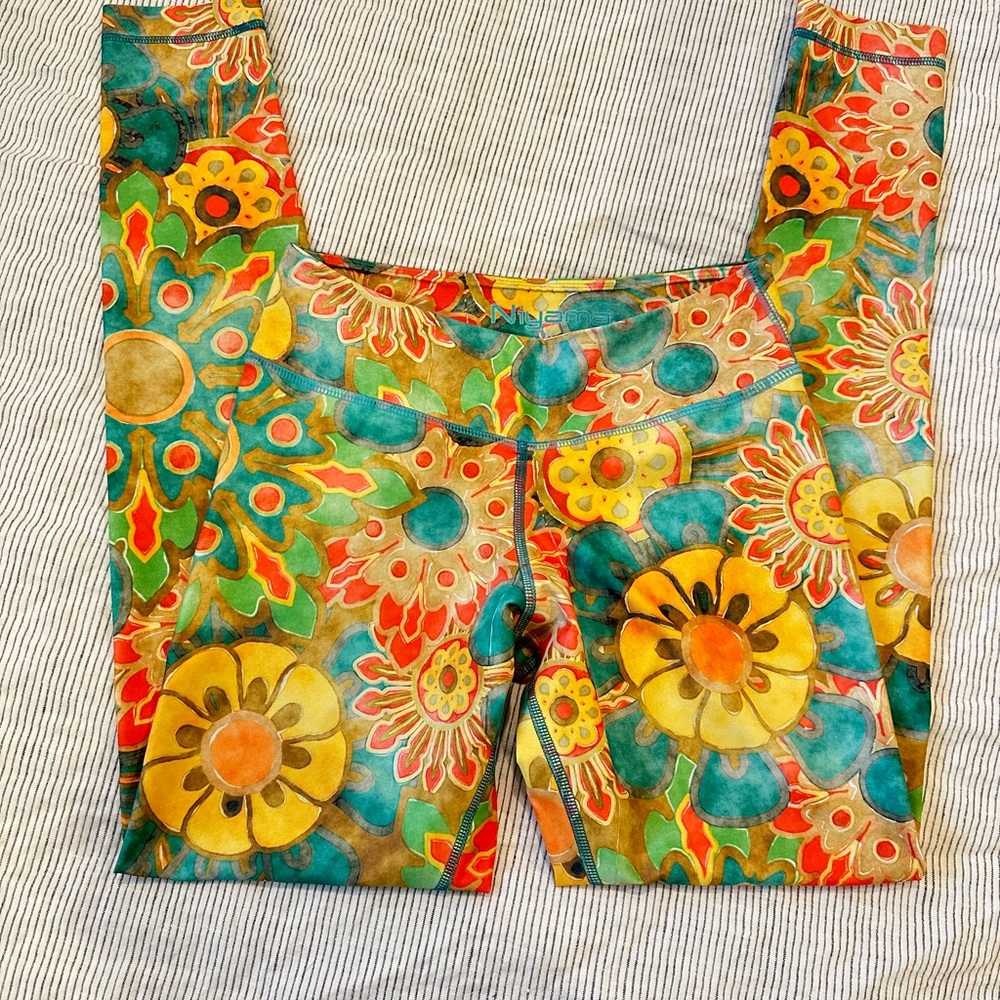 Niyama Sunflower Leggings Size XS Small multi color yoga running pants